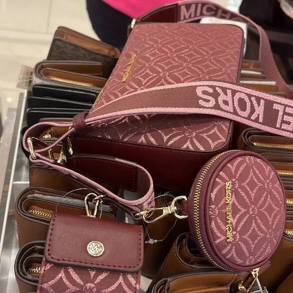 MICHAEL KORS Jet Set Travel Small Logo Jacquard Crossbody With Tech Attach - Oxb - Picture 15 of 16